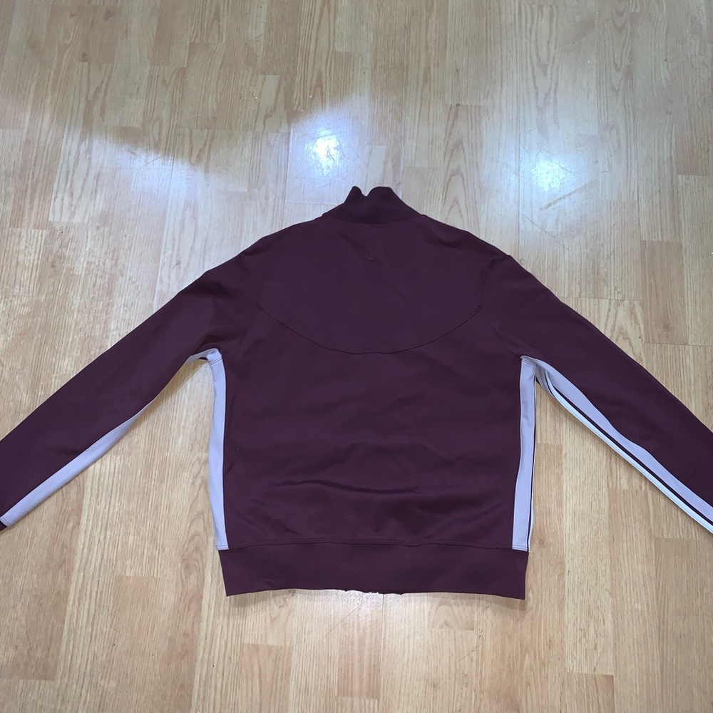 Lululemon jacket - Picture 2 of 6